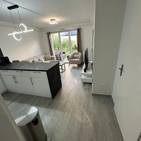 Apartamento Avec Jardin Cosy Pres De Paris