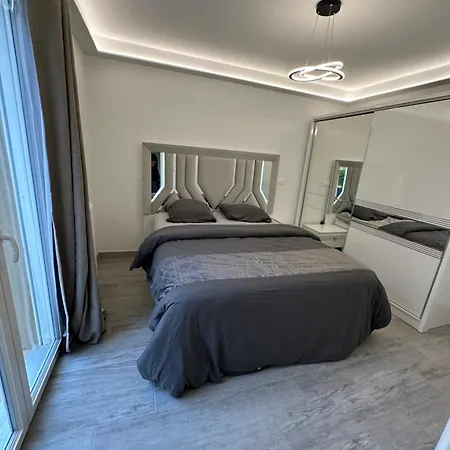 Apartamento Avec Jardin Cosy Pres De Paris *